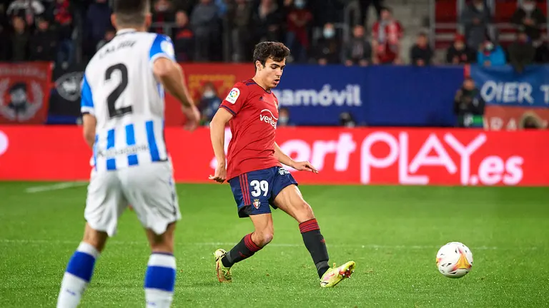 Partido entre Osasuna y Real Sociedad correspondiente a la jornada número 13 disputado en el estadio de El Sadar. MIGUEL OSÉS
