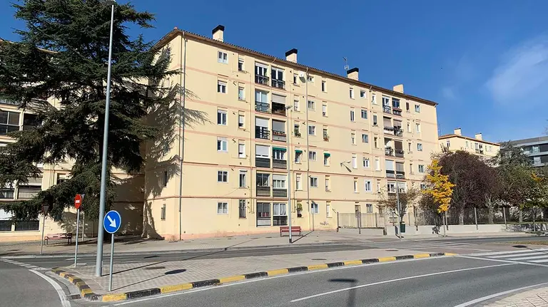 Casas en el barrio de la Milagrosa junto a la calle Blas de La Serna. Navarra.com