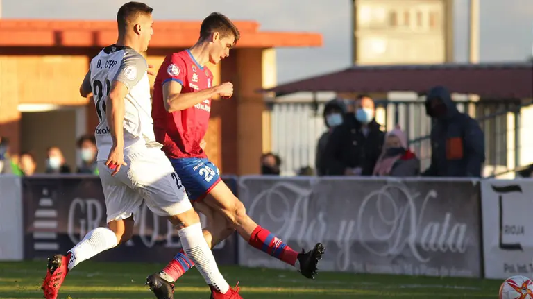 Partido Calahorra - Tudelano en el campo de La Planilla. @cdcalahorra
