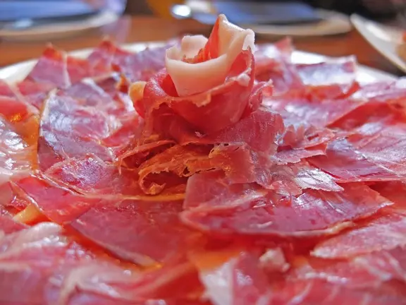 Black Friday 2021 en Navarra: este es el jamón de cebo ibérico líder en ventas de Carrefour