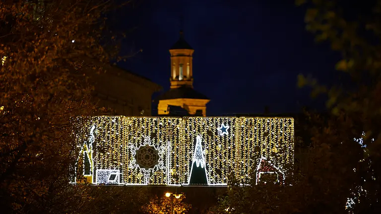 Tradicional inauguración del encendido de luces navideñas en Pamplona. PABLO LASAOSA