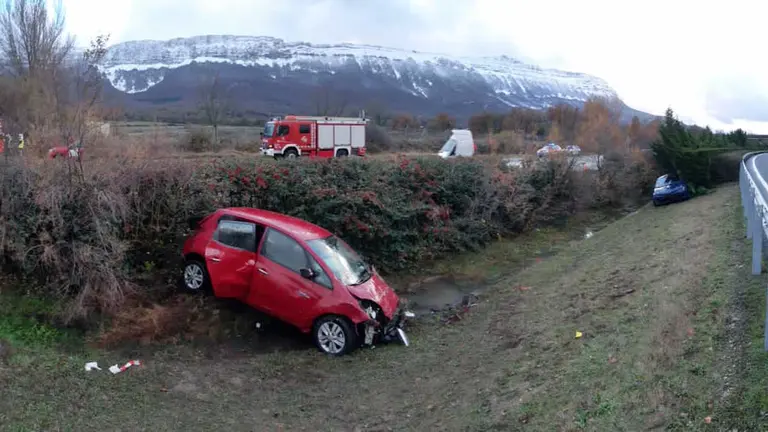 Dos accidentes de circulación en la A-10 en Iracheta. POLICÍA FORAL