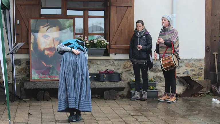 Acto en recuerdo a Mikel Zabalza en Orbaizeta. MIKEL ZABALZA GOGOAN