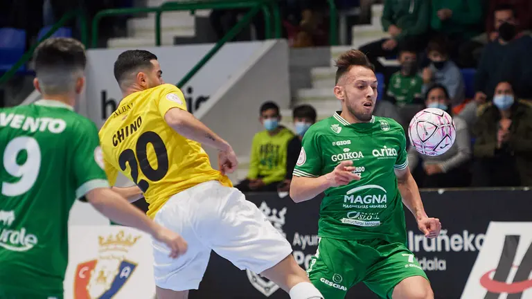 Partido de futbol sala entre el Osasuna Xota y el Valdepeñas disputado en el pabellón anaitasuna de Pamplona. MIGUEL OSÉS
