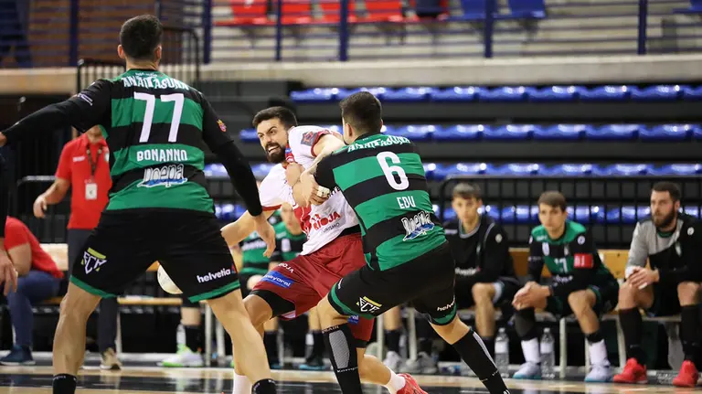 Partido entre el Logroño y Anaitasuna de la liga asobal de balonmano. @CdadLogrono