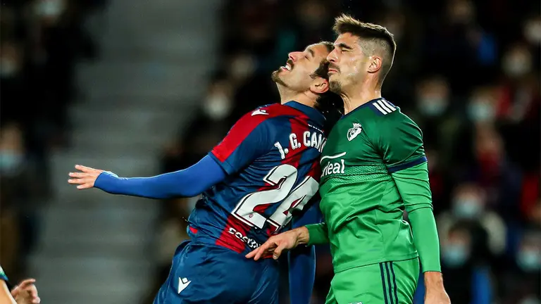 Partido de la decimosexta jornada de LaLiga entre Levante y Osasuna disputado en el Ciudad de Valencia. 
Ivan Terron / AFP7 / Europa