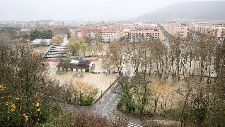 Inundaciones en Pamplona por el desbordamiento del río Arga, en su mayor crecida en 20 años. AYUNTAMIENTO DE PAMPLONA