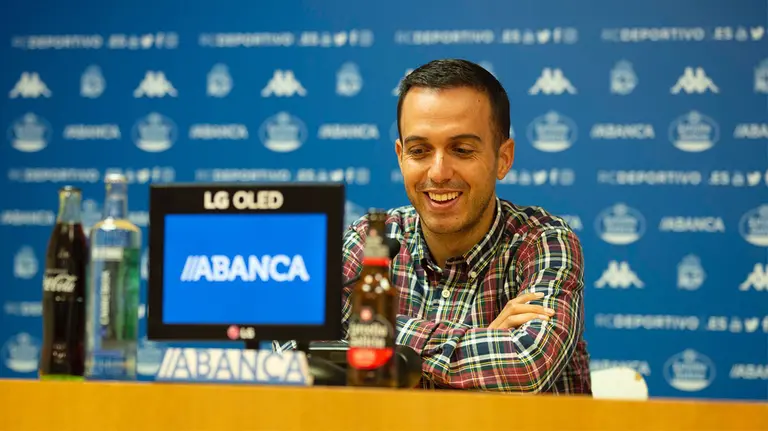 Borja Jiménez es el entrenador del Deportivo de La Coruña. @RCDeportivo.