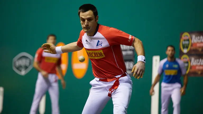 Partido de pelota correspondiente a la quinta  jornada de la liguilla del Campeonato de Parejas 2022 entre Elezkano II-Zabaleta y Peña II-Albisu disputado en el frontón Labrit de Pamplona. IÑIGO ALZUGARAY