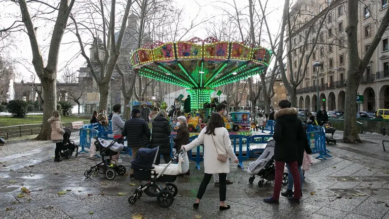 Niños y niñas disfrutan de las actividades del espacio navideño de COworkids - CRISTINA NÚÑEZ (AYUNTAMIENTO DE PAMPLONA)