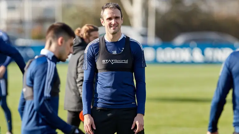 Kike García en su vuelta a los entrenamientos con el grupo tras superar el Covid-19. OSASUNA