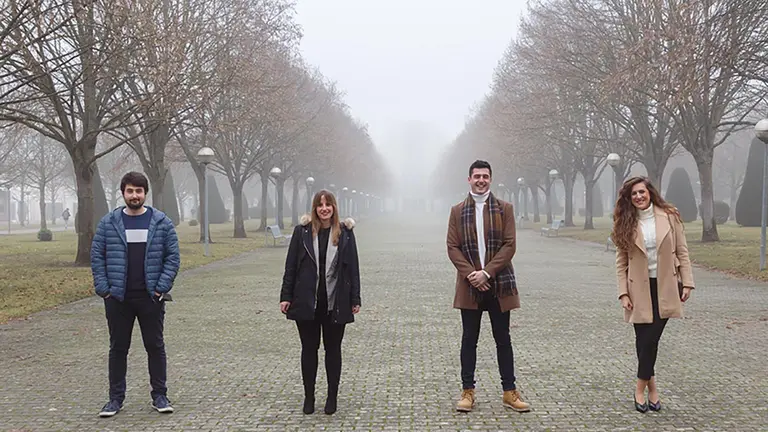 De izda. A dcha., Pedro Doria Seviné, Ainara Vega Valencia, Ibai Yerro Arribillaga y Paula López Jiménez. UPNA