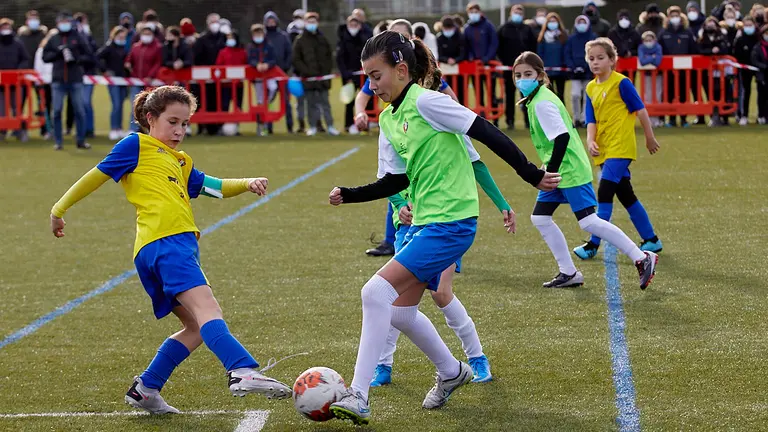 Final en categoría femenina  de la edición XXXIX del Torneo Interescolar de la Fundación Osasuna entre Luis Amigó y Sagrado Corazón (6-1). IÑIGO ALZUGARAY