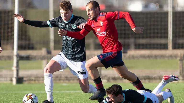 Partido amistoso entre el Promesas y SD Logroñes en Tajonar. Cedida CA Osasuna.