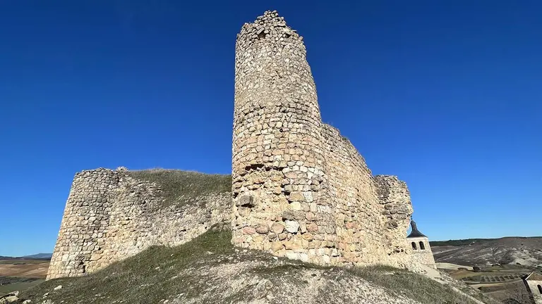 El castillo de Cogolludo (Guadalajara). AYUNTAMIENTO