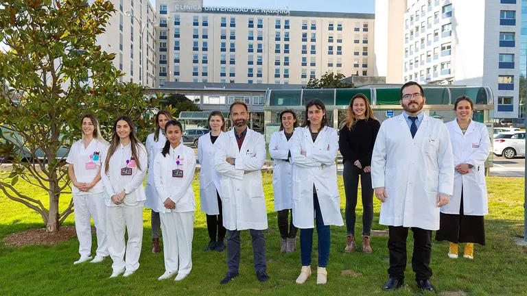Equipo de Profesionales de la Clínica Universidad de Navarra y del CIMA. MANUEL CASTELLS