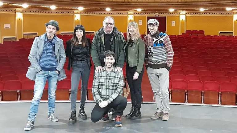 Elenco de la obra 'El rey tuerto'. EUROPA PRESS