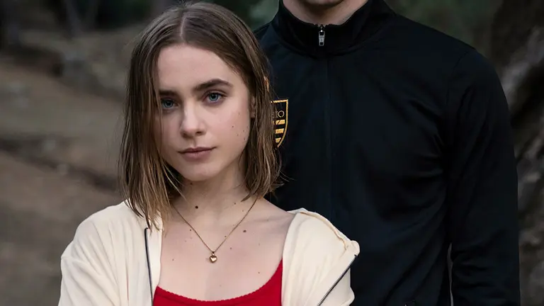 La actriz y modelo pamplonesa Clara Galle protagoniza en Netflix la película 'A través de mi ventana'.