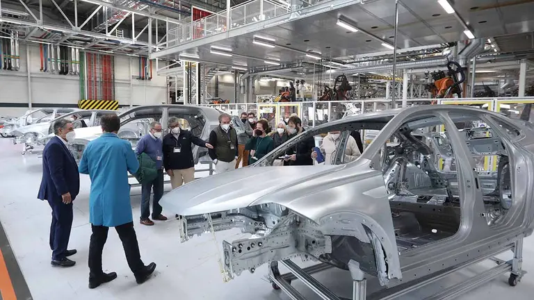 Visita Chapistería de la planta de Landaben. VOLKSWAGEN NAVARRA (2)