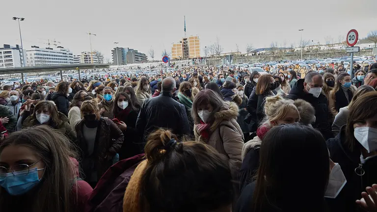 Oposición de Enfermería celebrada en el Aulario de la UPNA convocada por el Departamento de Salud para cubrir 424 puestos de profesionales y para constituir una lista de aspirantes a la contratación temporal. IÑIGO ALZUGARAY