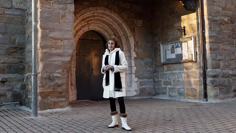 La pamplonesa María Victoria Martinikorena, víctima de abusos sexuales a los 11 años por parte de una monja en 1960. EFE/ Jesús Diges