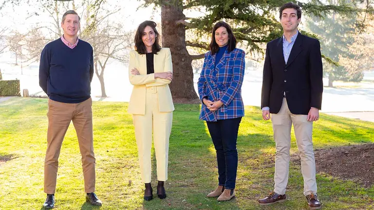 Los investigadores de la Universidad de Navarra Alfonso Osorio, Maider Belintxon, Marta Vidaurreta y Álvaro Balaguer. UNIVERSIDAD DE NAVARRA