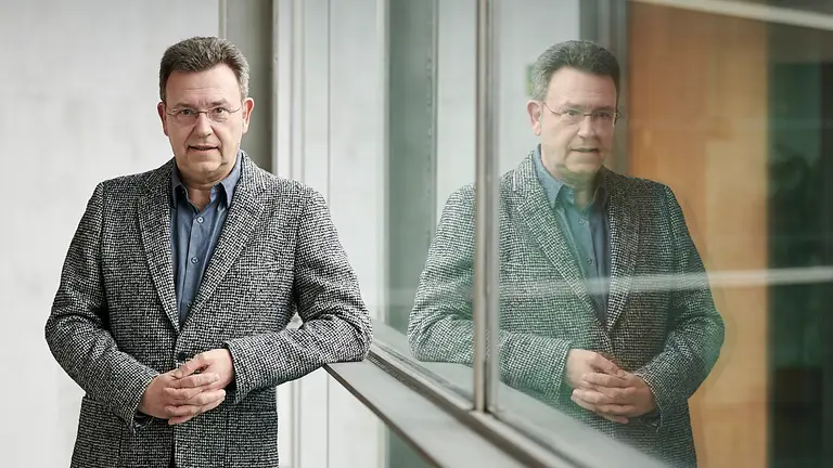 Patxi Vera, nuevo Defensor del Pueblo de Navarra. PABLO LASAOSA