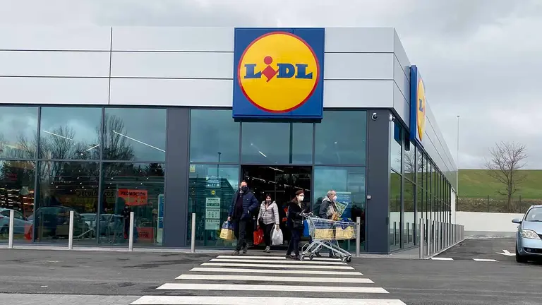 Apertura del nuevo supermercado de Lidl en Cordovilla.