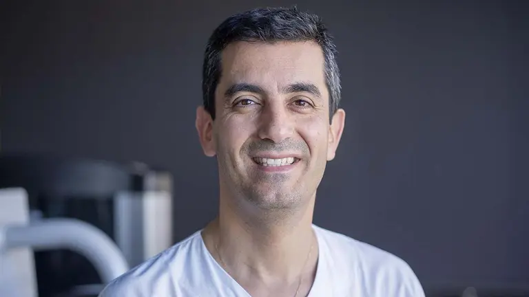 El Instituto de Investigación Sanitaria de Navarra (IdiSNA) renueva su dirección científica con Nicolás Martínez Velilla. GOBIERNO DE NAVARRA