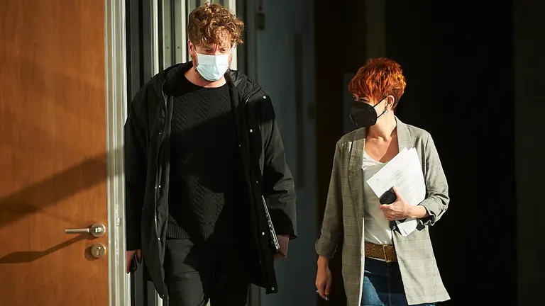 Maiorga Ram&iacute;rez y Bakartxo Ruiz en su llegada a la Mesa y Junta. PABLO LASAOSA