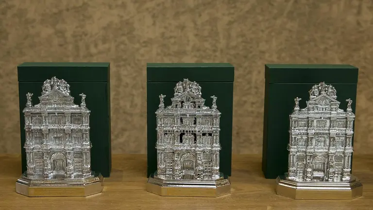 Reconocimientos entregados por el día internacional de la Mujer - AYUNTAMIENTO DE PAMPLONA - Archivo