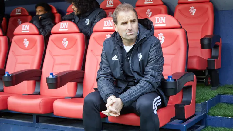 Partido de La Liga Santander entre Osasuna y Villarreal disputado en el estadio de El Sadar. IÑIGO ALZUGARAY