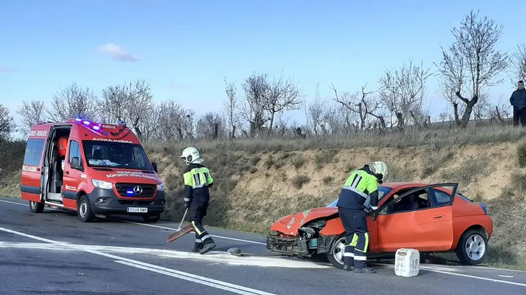 Herido tras salirse de la vía en Cintruénigo. BOMBEROS DE NAVARRA