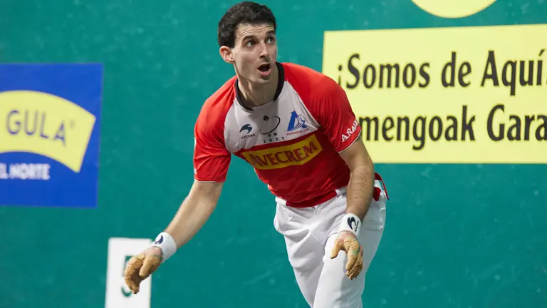 Altuna III-Martija e Irribarria-Rezusta se enfrentan en la segunda jornada de la liguilla de semifinales del Campeonato de Parejas 2022 de pelota en frontón El Labrit. IÑIGO ALZUGARAY