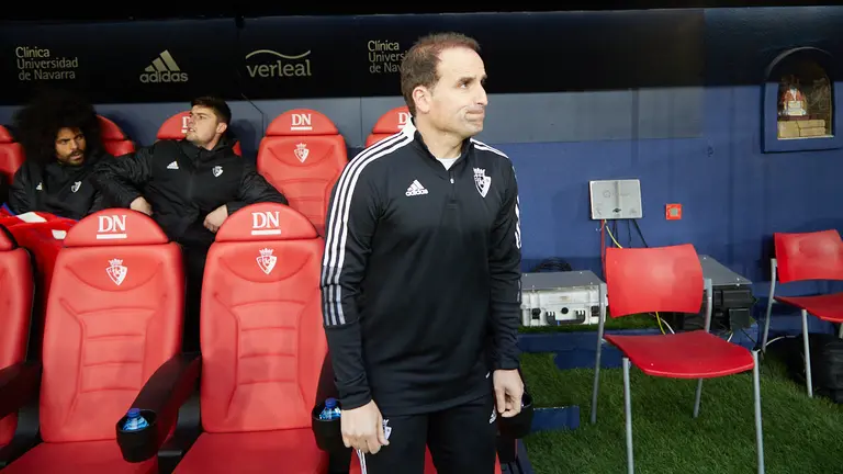 La grada de El Sadar durante el partido de La Liga Santander entre Osasuna y Levante. IÑIGO ALZUGARAY