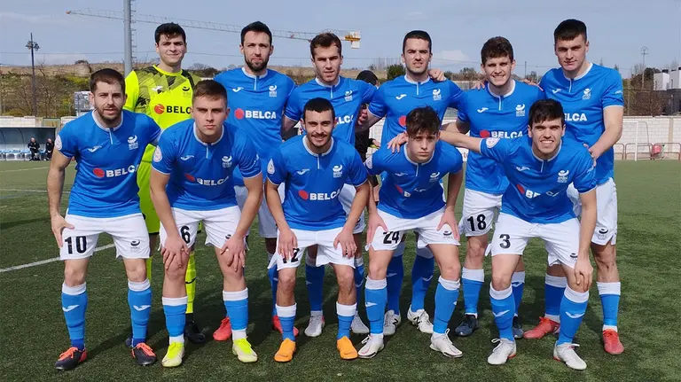 Equipo titular del Ardoi de Zizur Mayor en el campo Mundial 82 de Logroño. @ardoifutbol