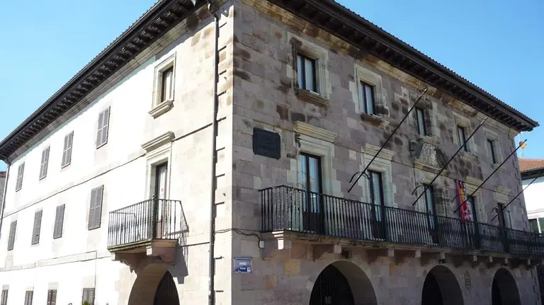 Ayuntamiento de Baztán. ARCHIVO