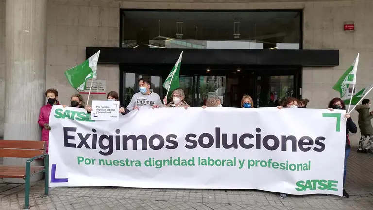 Concentración de Satse para exigir soluciones en el Servicio Navarro de Salud - EUROPA PRESS