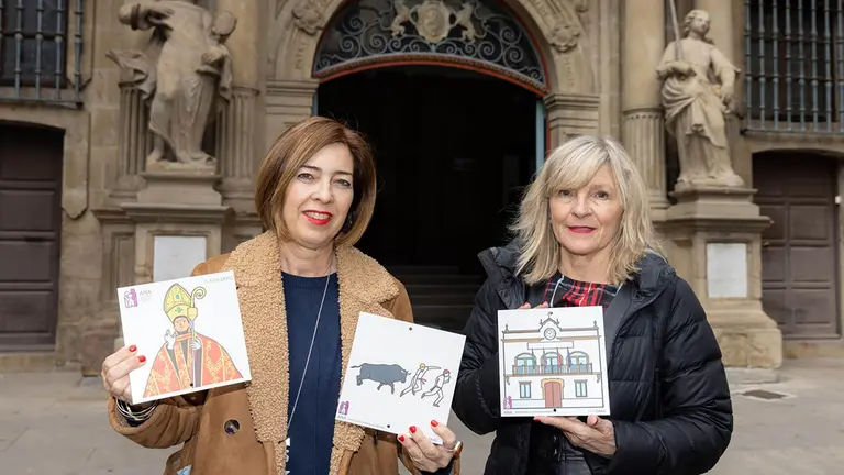Representantes de ambas instituciones, con pictogramas - AYUNTAMIENTO DE PAMPLONA