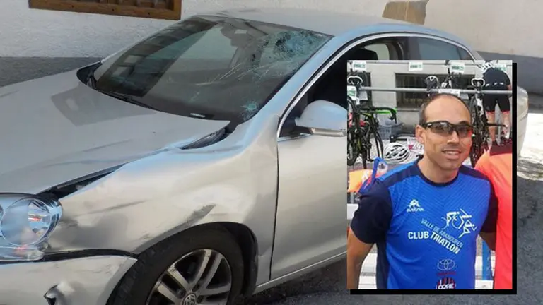Estado en el que quedó el coche que atropello mortalmente al ciclista y entrenador de Mutilva Carlos Miranda, en la foto inferior.  ARCHIVO