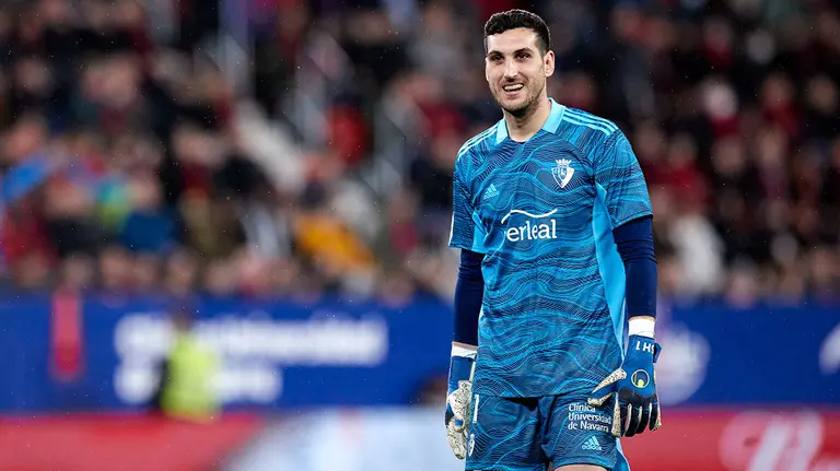 El portero de Osasuna Sergio Herrera en el partido ante el Real Madrid (1-3).
Ricardo Larreina / AFP7 / Europa Press