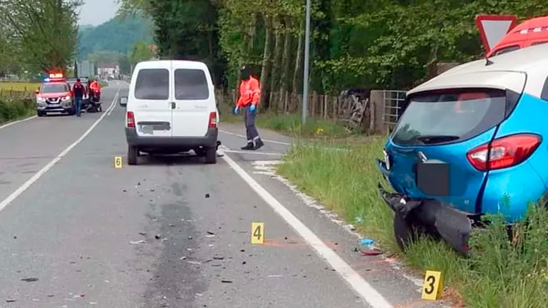 Una mujer de 70 años herida muy grave en un accidente ocurrido en Bertizarana. POLICÍA FORAL