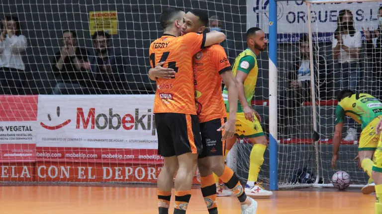 Partido de fútbol sala entre el Ribera Navarra FS y el Jaén FS en Tudela. @RiberaNavarraFS