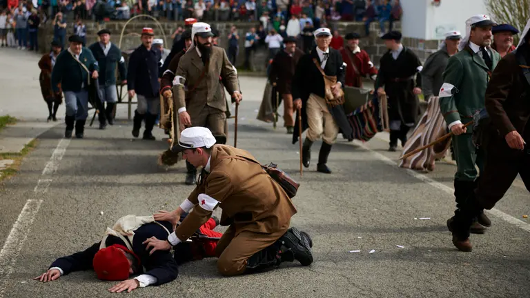 A la mañana siguiente, Cruz Roja trasladó a 14 heridos hasta Pamplona. IRANZU LARRASOAÑA
