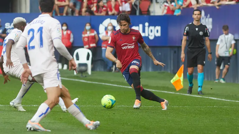 Partido de La Liga Santander entre Osasuna y Getafe disputado en el estadio de El Sadar. IÑIGO ALZUGARAY