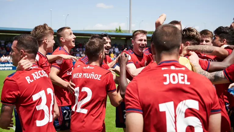 Osasuna Promesas se enfrenta al Izarra en Tajonar. PABLO LASAOSA