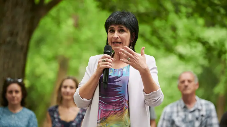 EH Bildu realiza la presentación social de sus candidatos a las próximas elecciones en Navarra y Pamplona, Laura Aznal y Joseba Asiron. PABLO LASAOSA