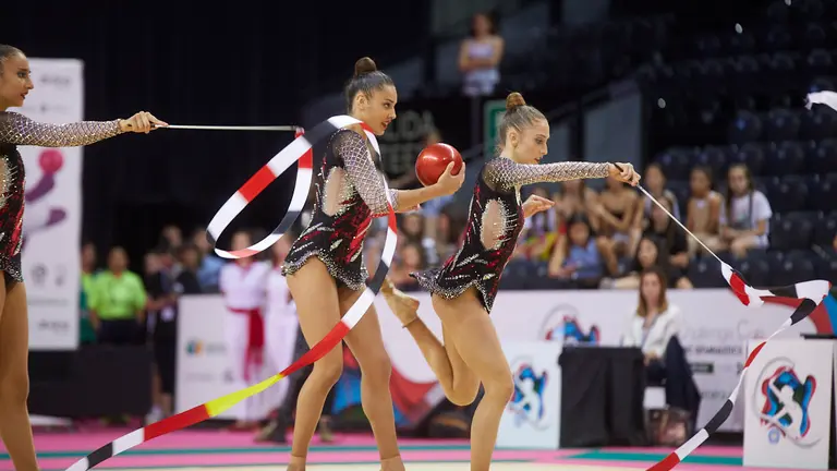 World Challenge Cup de Gimnasia Rítmica celebrada en el pabellón Navarra Arena de Pamplona. IÑIGO ALZUGARAY