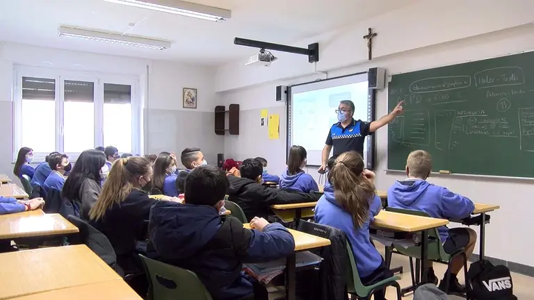 policia municipal colegios copia