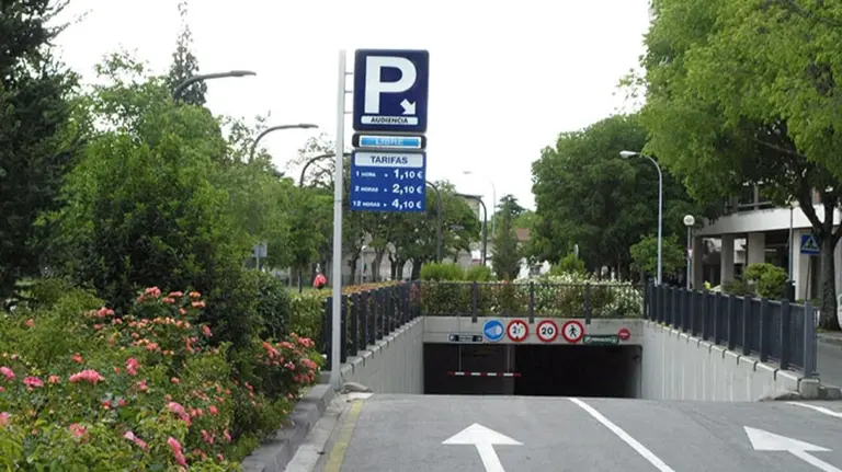 Entrada el Parking Audiencia de Pamplona. Foto: Parking Audiencia.
